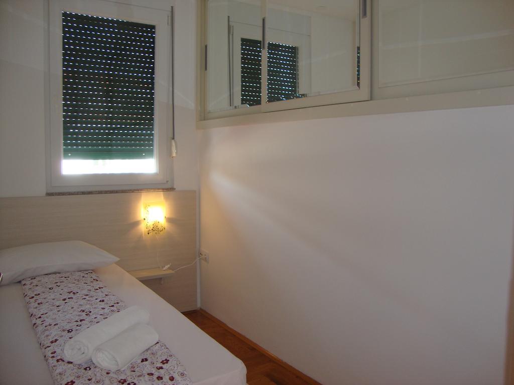 Apartments Marina فوديس الغرفة الصورة
