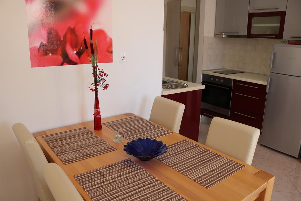 Apartments Marina فوديس المظهر الخارجي الصورة